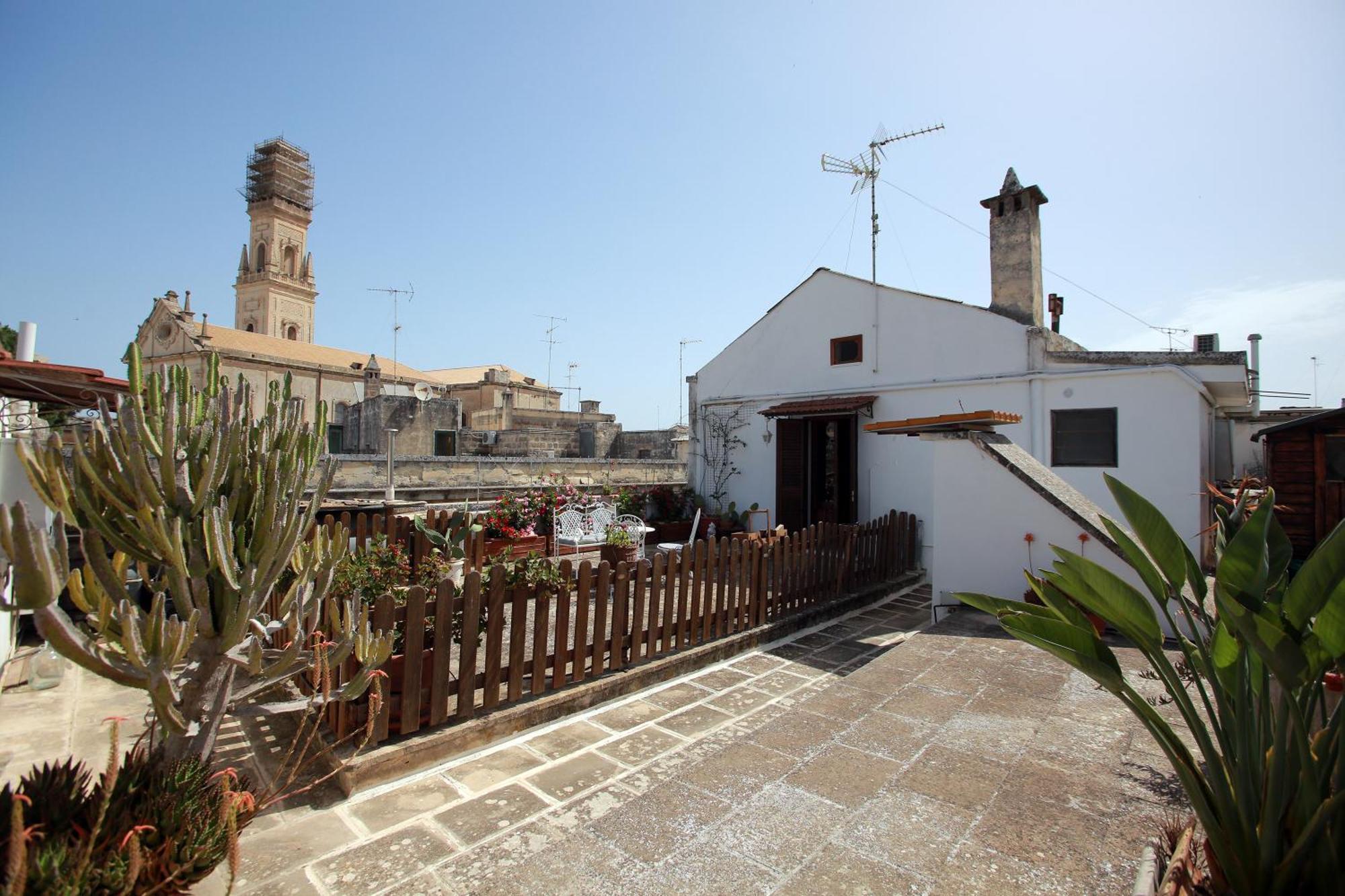 B&B Palazzo Sambiasi Lecce Buitenkant foto